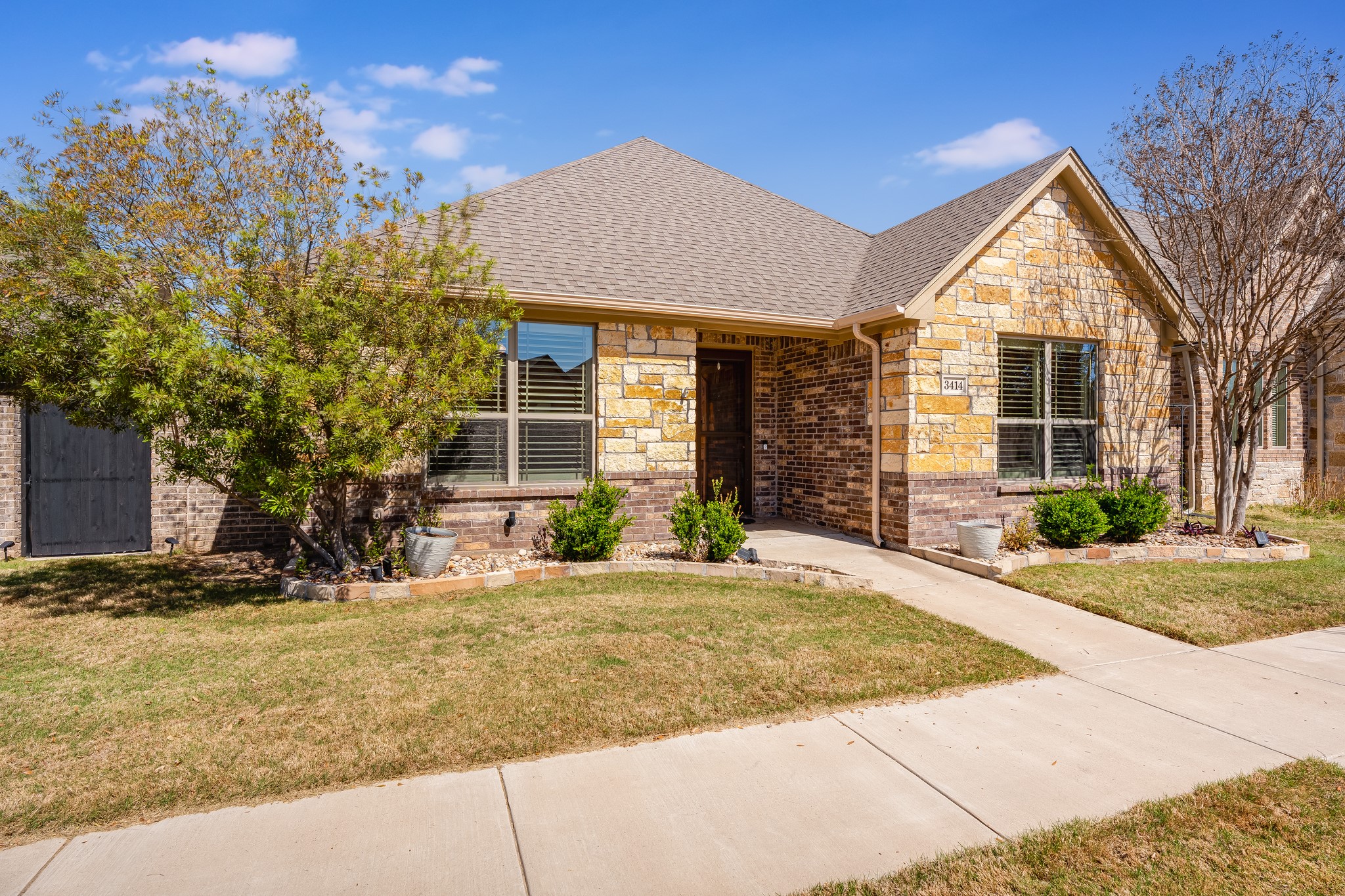 3414 Fountain Way Granbury TX 76049