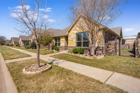 3414 Fountain Way Granbury TX 76049