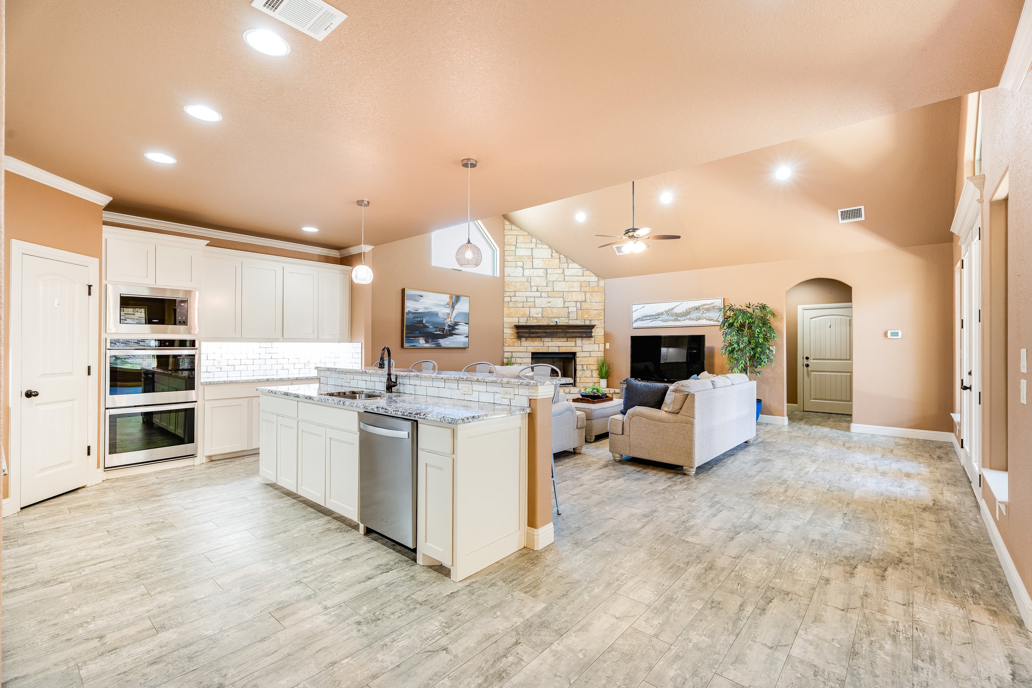 3414 Fountain Way Granbury TX 76049