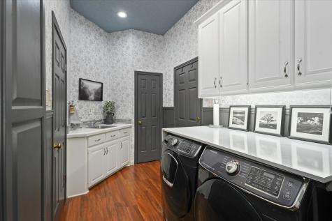 626 Creekbend Drive Mesquite TX 75149