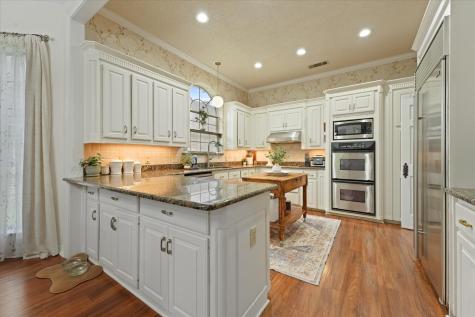 626 Creekbend Drive Mesquite TX 75149