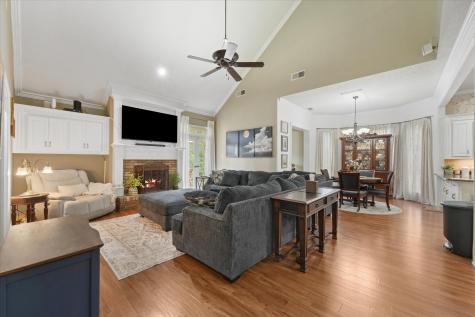 626 Creekbend Drive Mesquite TX 75149