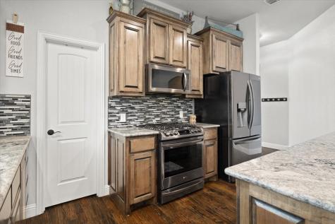4302 Gleneagles Mansfield TX 76063