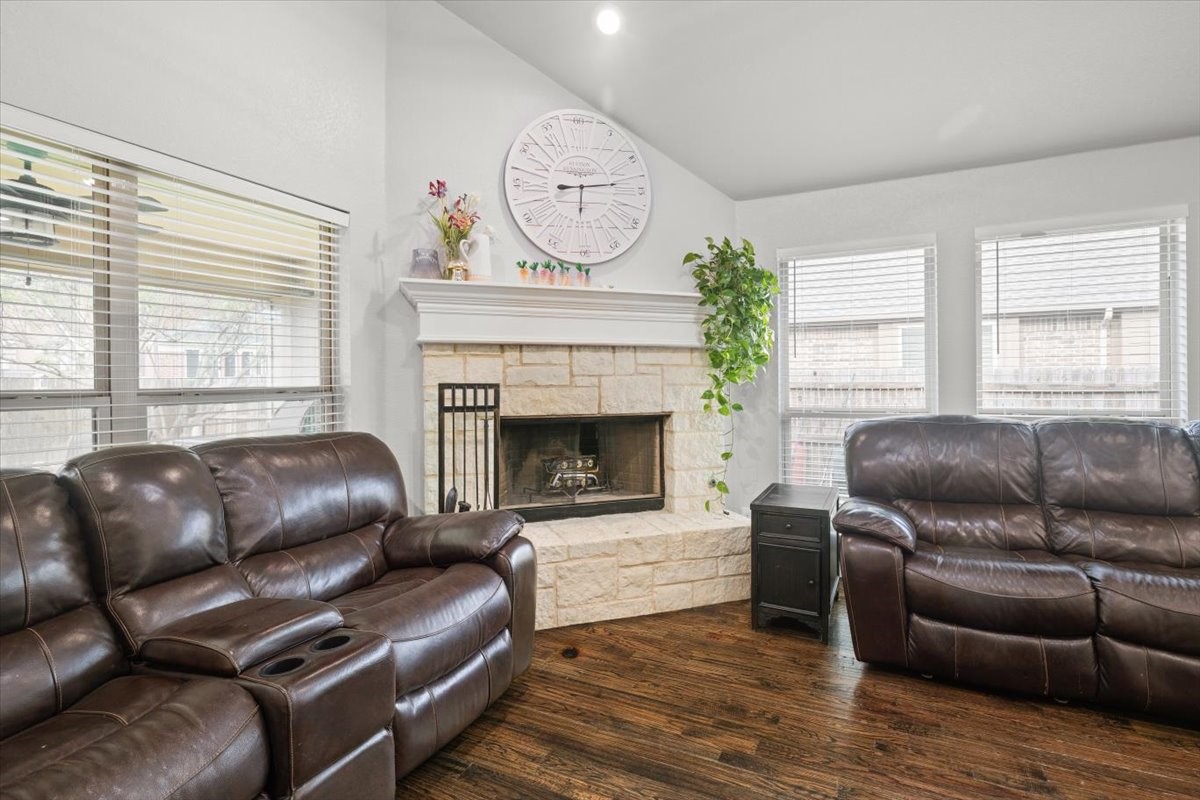 4302 Gleneagles Mansfield TX 76063