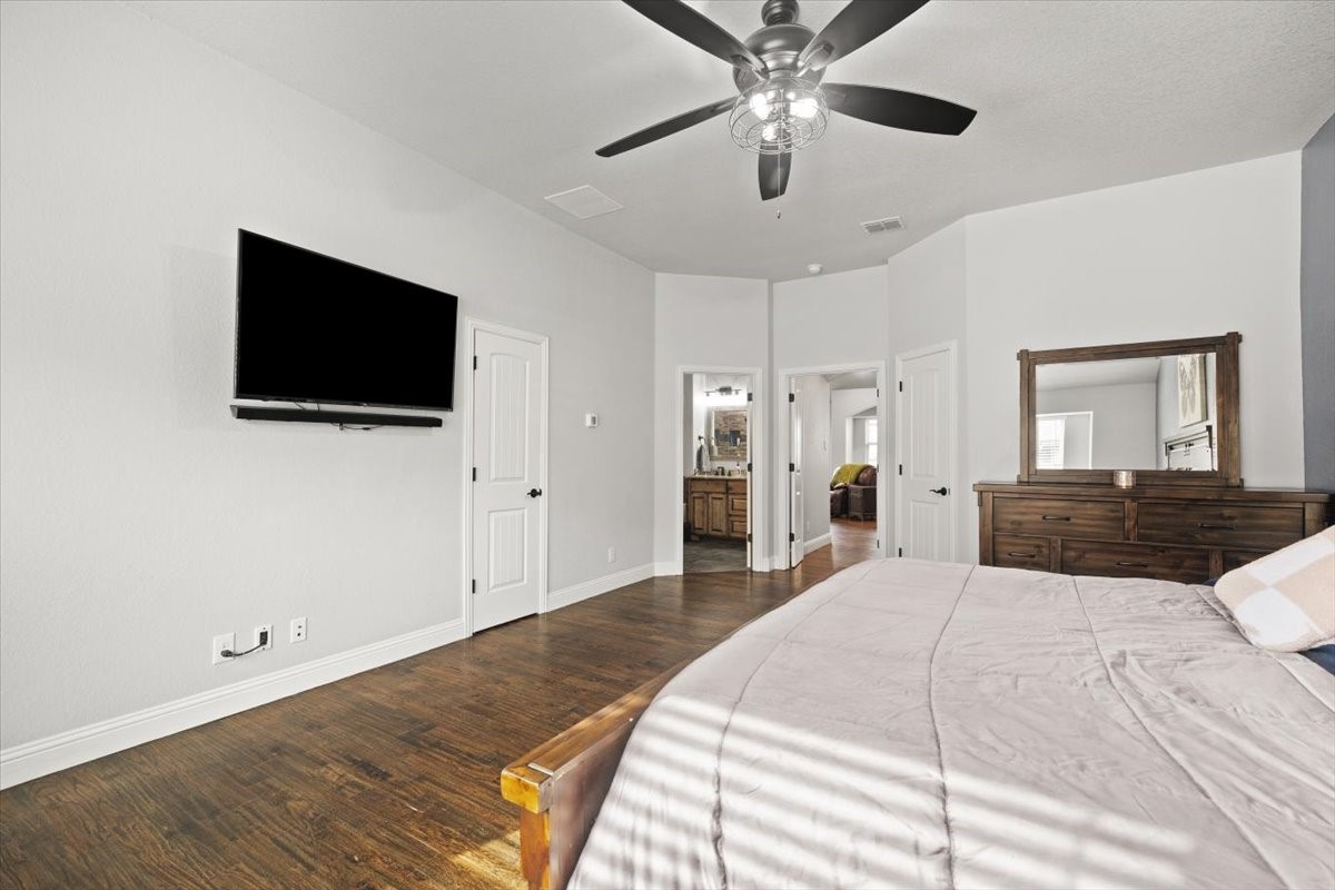 4302 Gleneagles Mansfield TX 76063