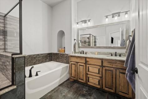 4302 Gleneagles Mansfield TX 76063