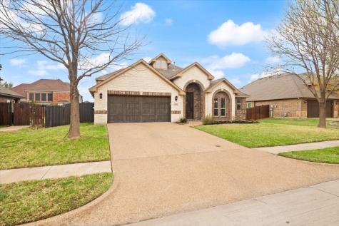 4302 Gleneagles Mansfield TX 76063