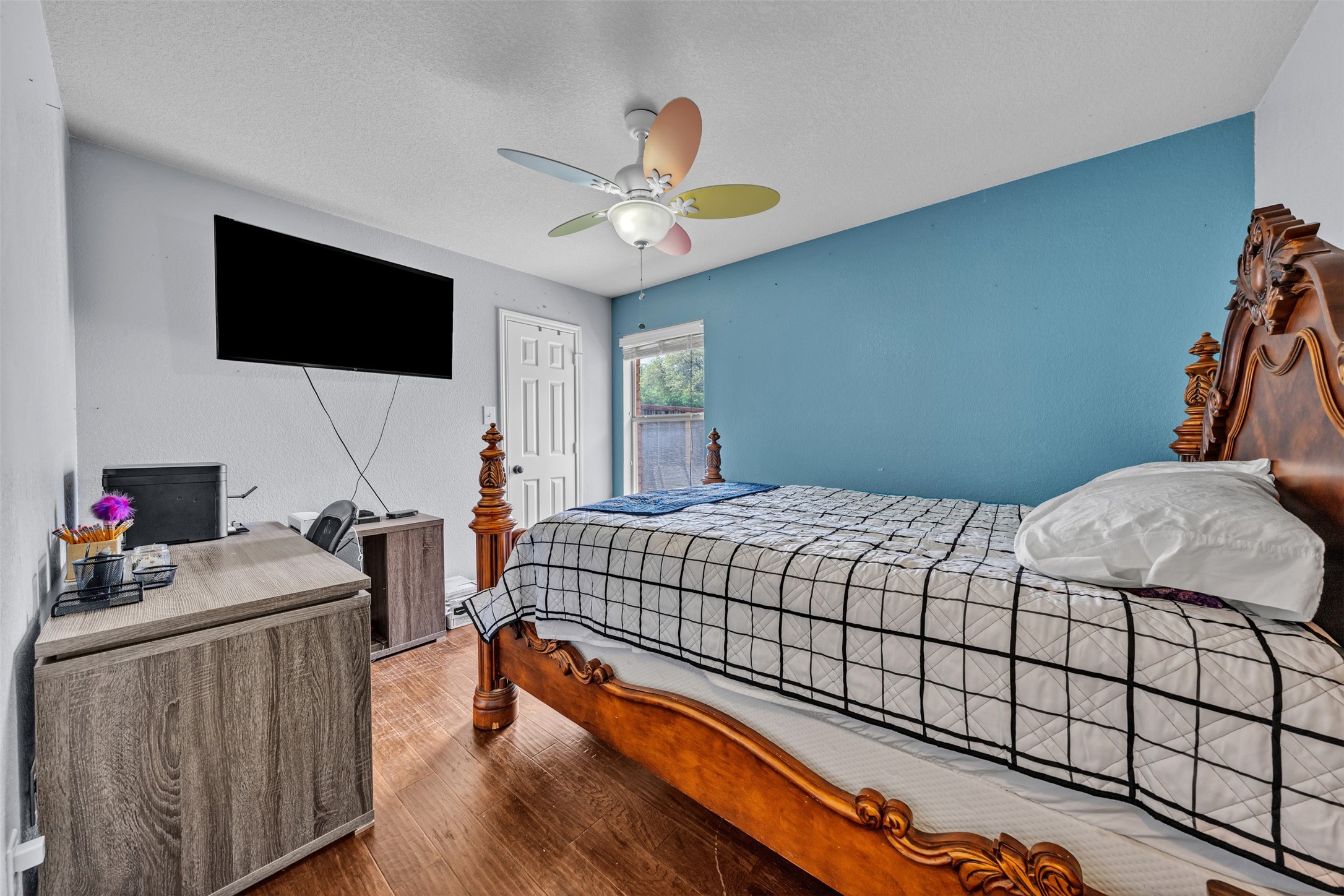 1557 Woodbee Court Azle TX 76020