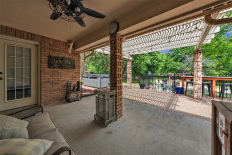 1557 Woodbee Court Azle TX 76020