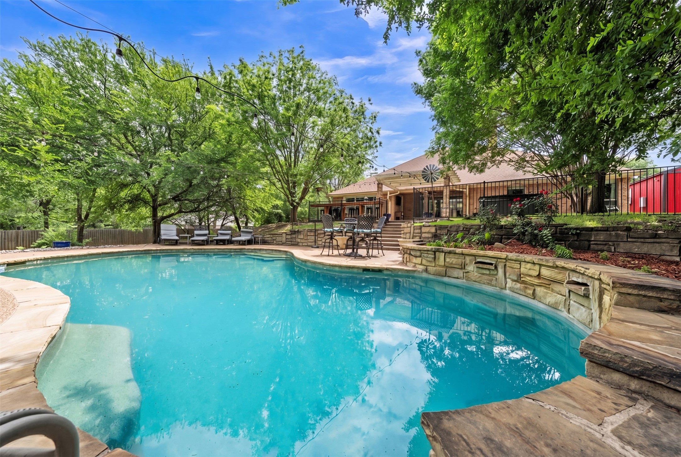 1557 Woodbee Court Azle TX 76020