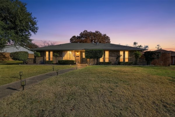 2217 Westlake Drive Plano TX 75075