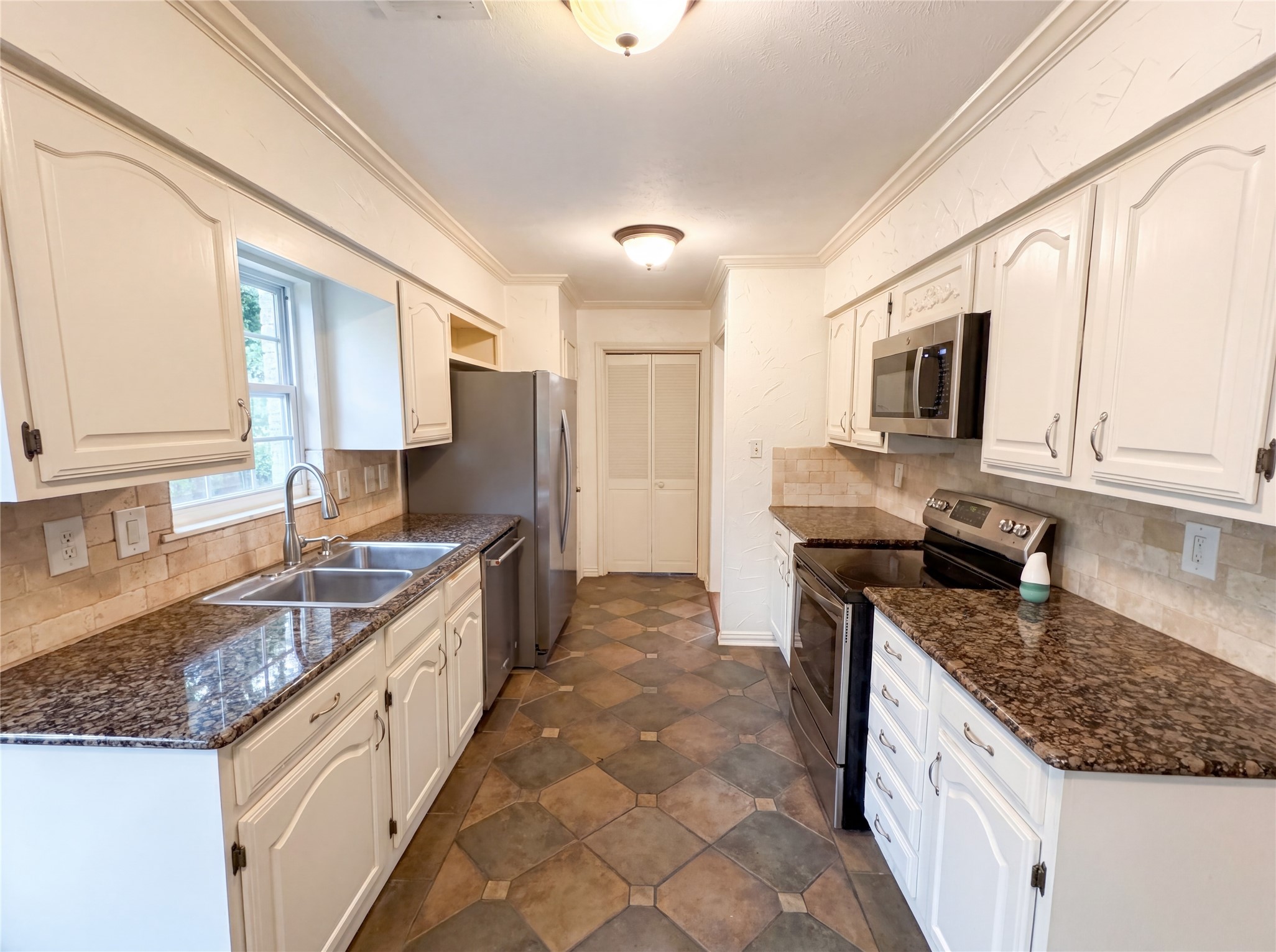 1332 Kesser Drive Plano TX 75025