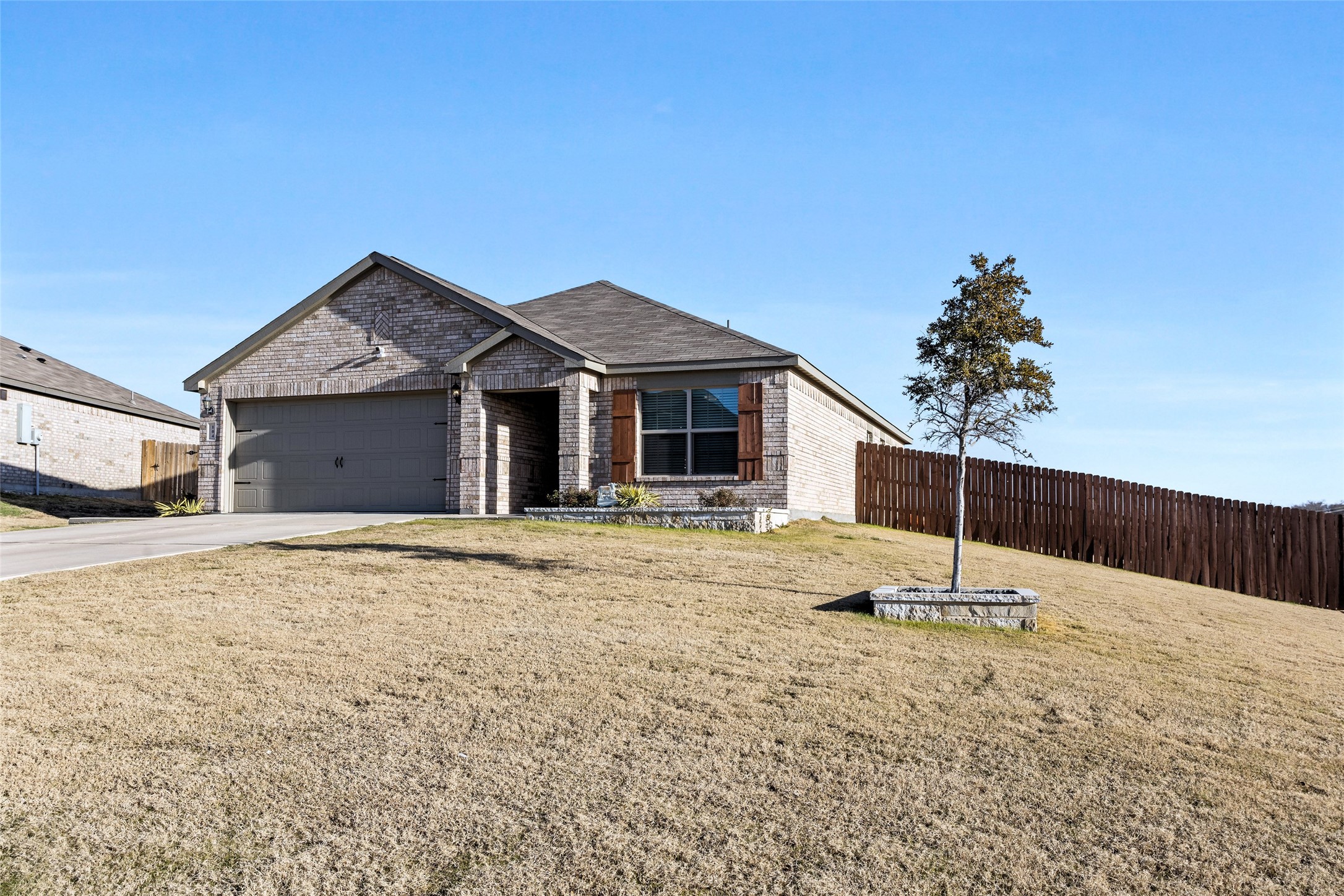 104 Yearling Court Newark TX 76071