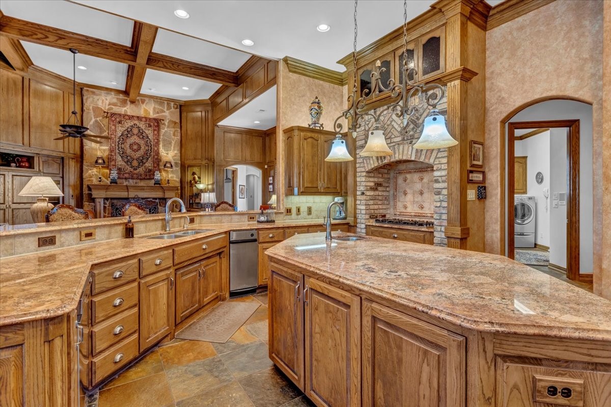 811 Russell Lane Denison TX 75021