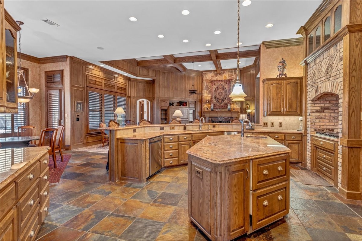 811 Russell Lane Denison TX 75021