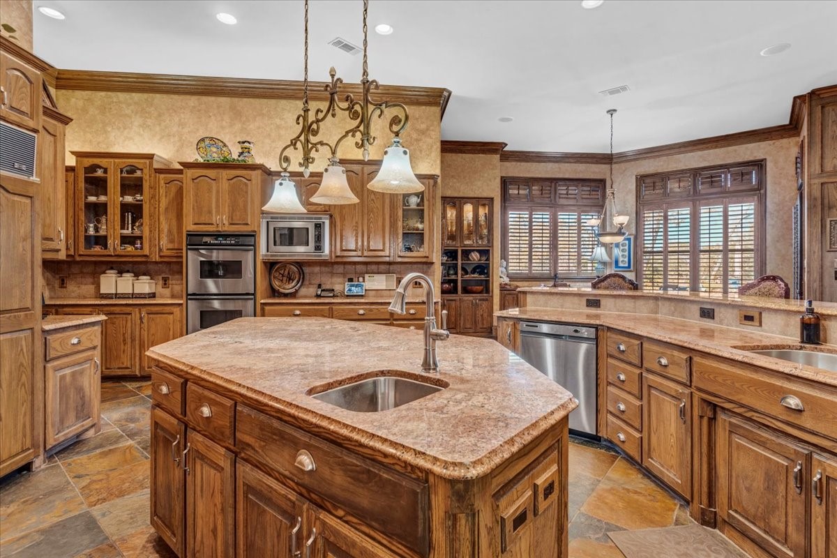 811 Russell Lane Denison TX 75021