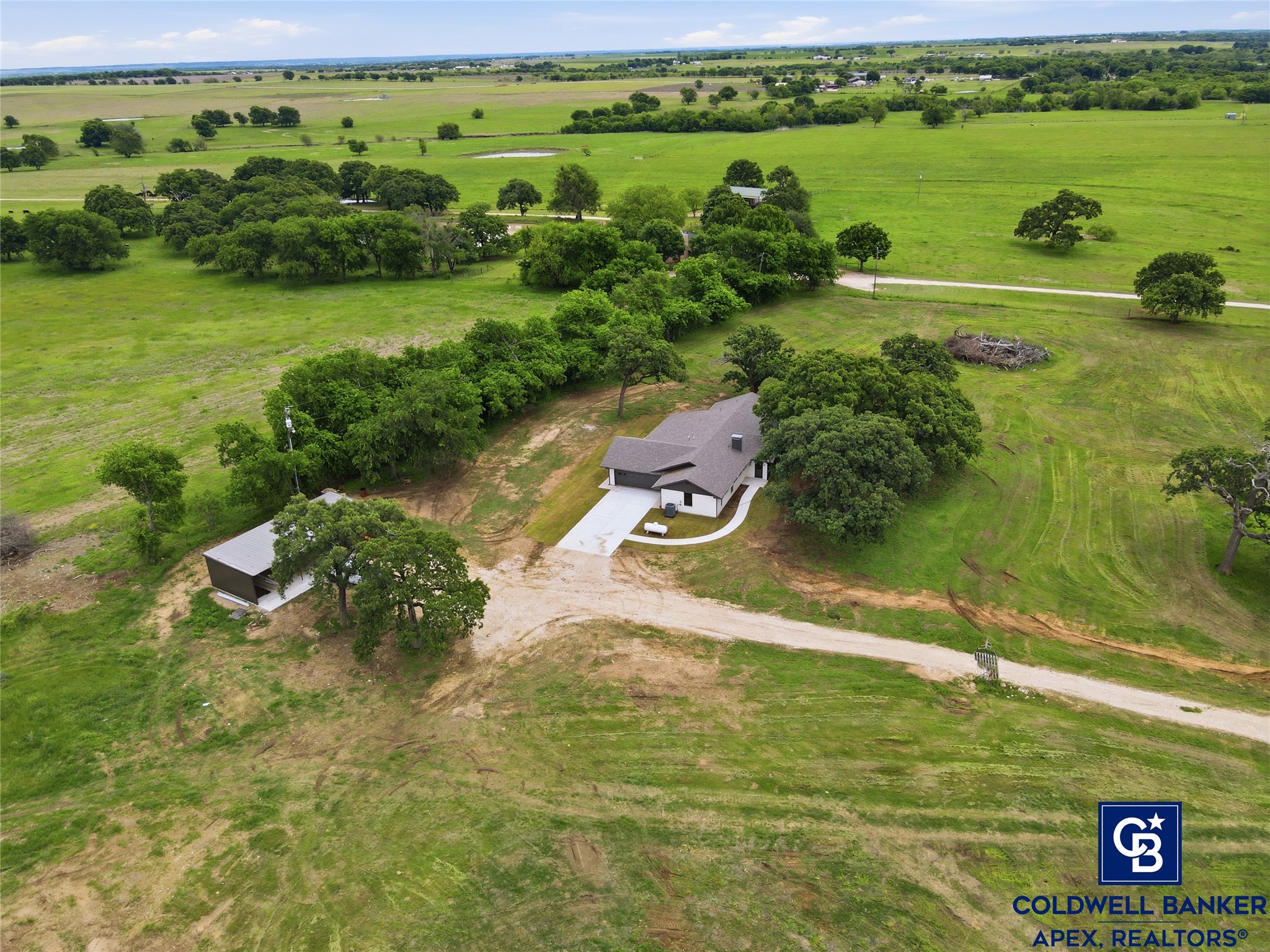 11458 State Highway 171 Covington TX 76636