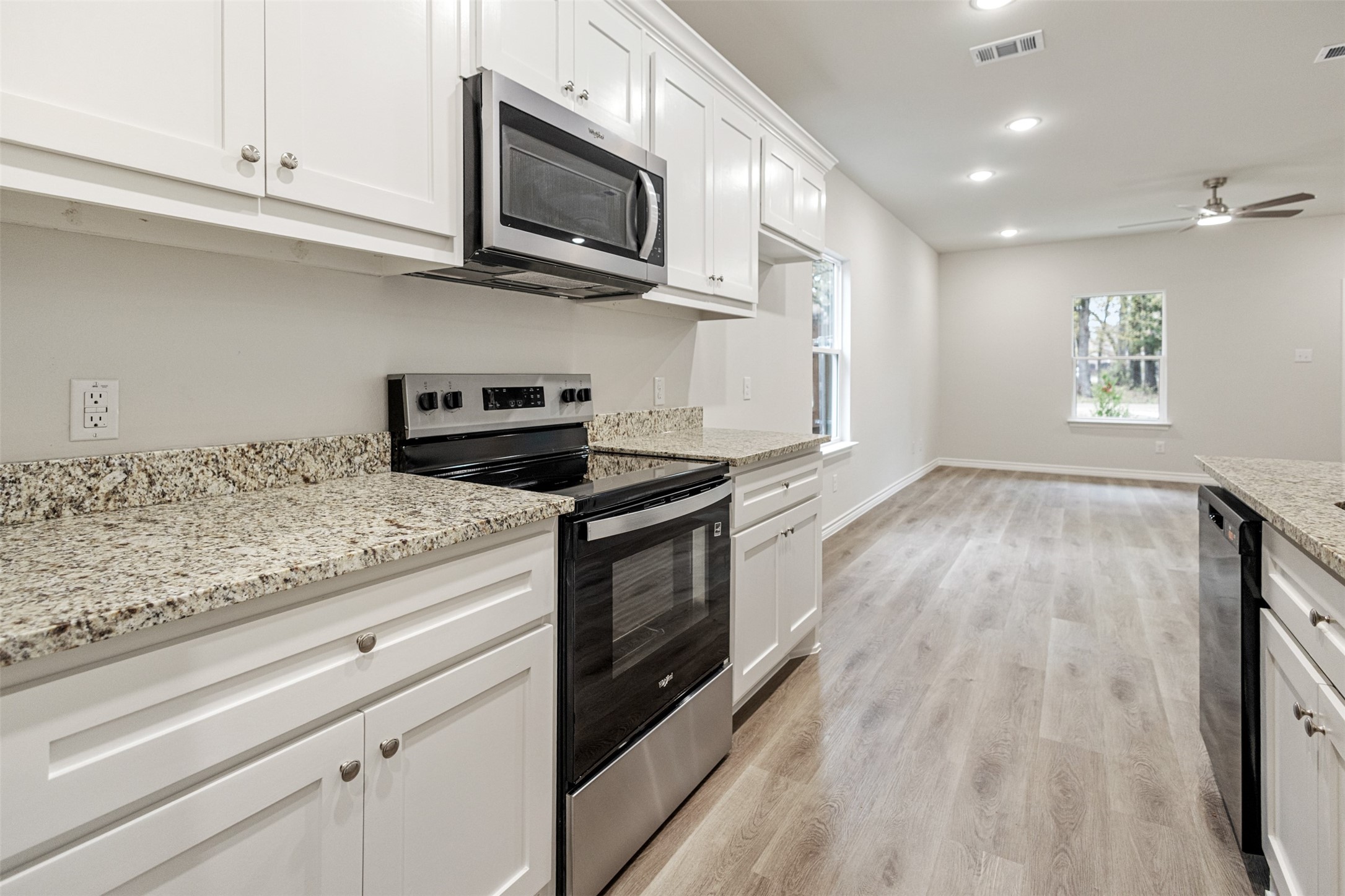 6144 Shawnee Drive Mabank TX 75156