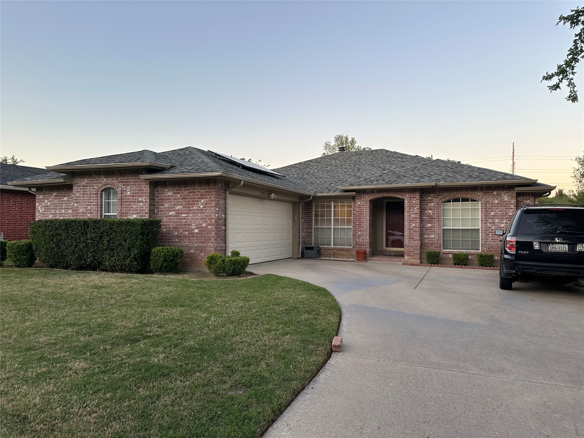 1937 Hobart Lane Lewisville TX 75067