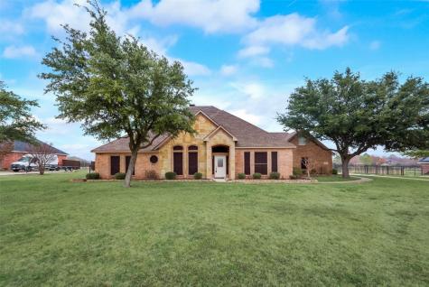 1275 W Secretariat Drive Terrell TX 75160