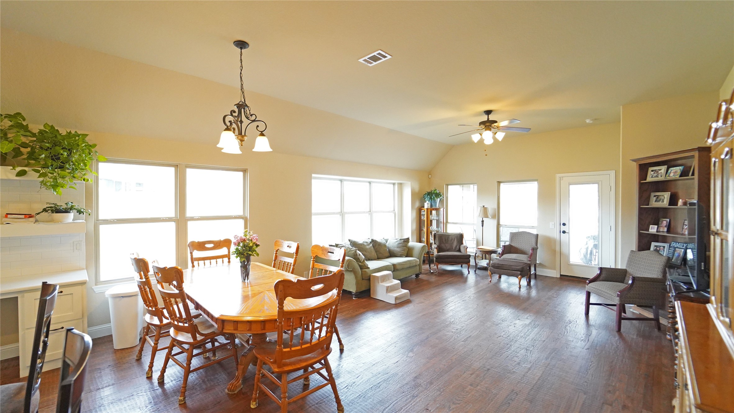 1901 Bay Laurel Drive Weatherford TX 76086