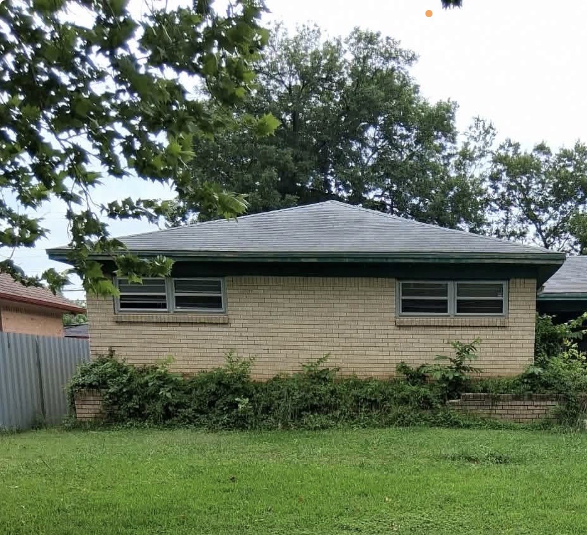 2009 Las Cruces Lane Dallas TX 75217