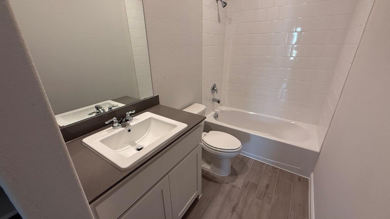 301 Gallant Man Court Granbury TX 76049
