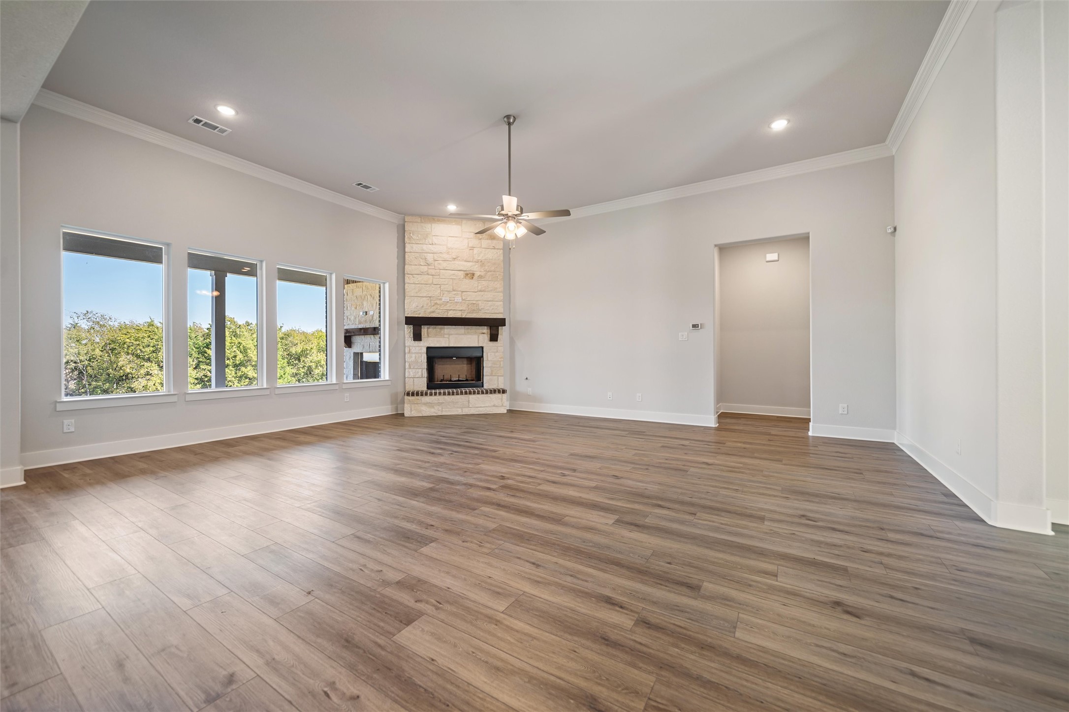 404 Indian Creek Road Van Alstyne TX 75495