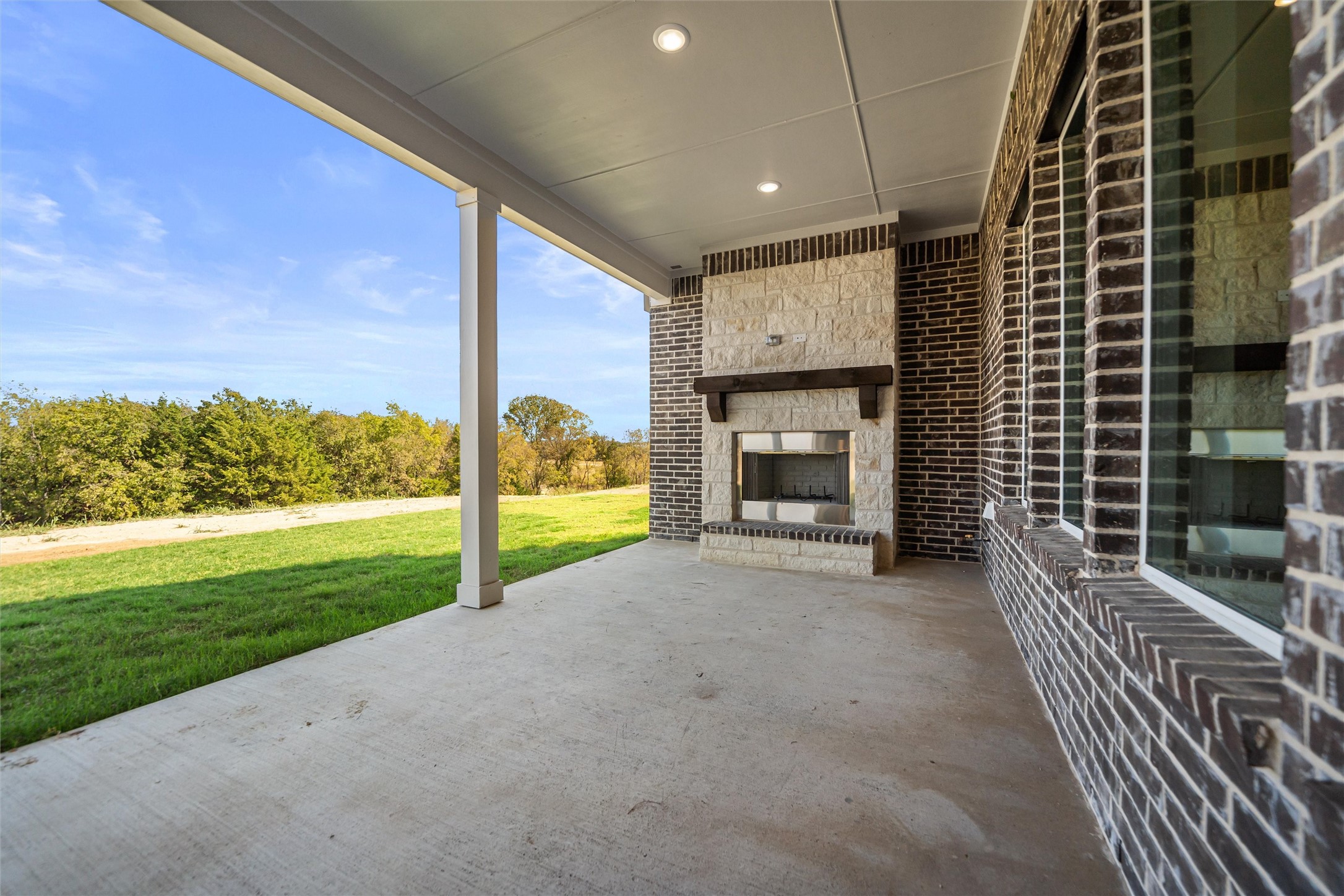 404 Indian Creek Road Van Alstyne TX 75495