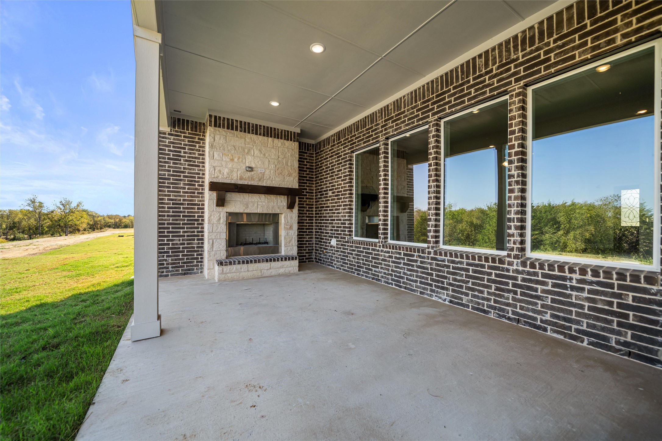 404 Indian Creek Road Van Alstyne TX 75495