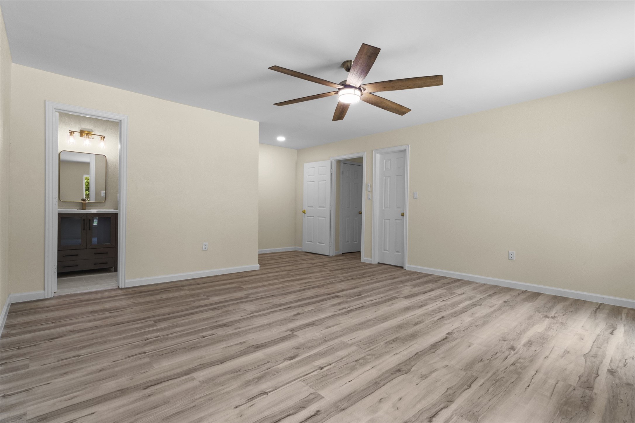 1940 Elmcreek Lane Midlothian TX 76065