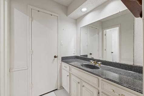 1519 Shannon Place Carrollton TX 75006