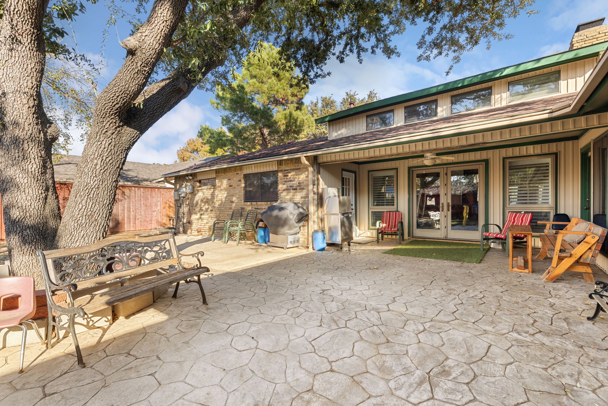 1519 Shannon Place Carrollton TX 75006