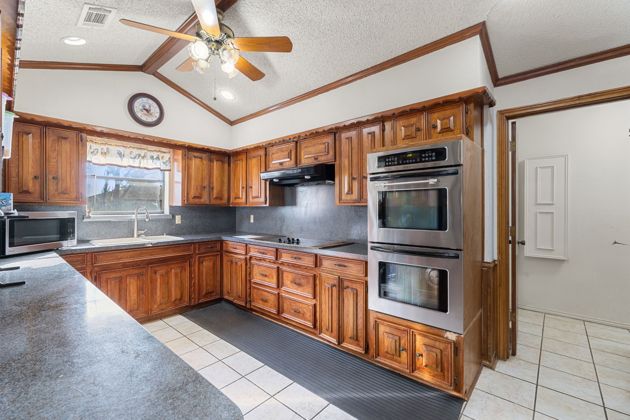 1519 Shannon Place Carrollton TX 75006