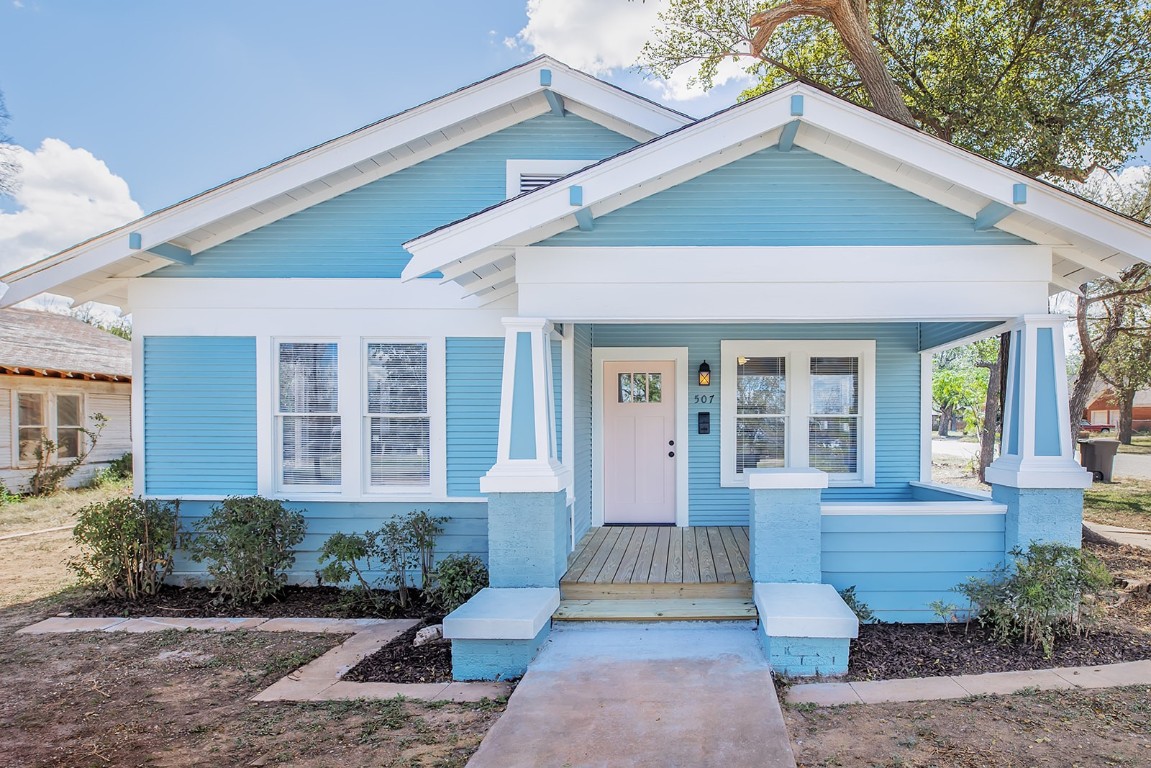 507 W 11th Street Brady TX 76825