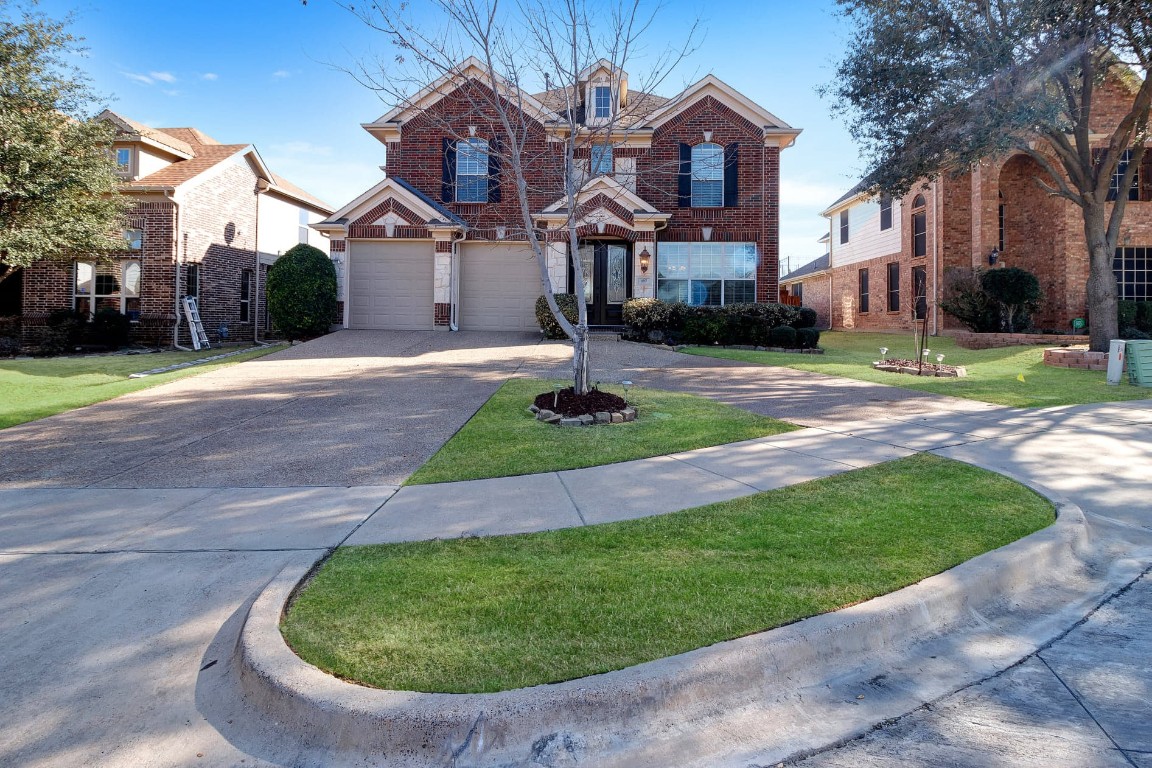 107 Vintage Drive Grand Prairie TX 75052