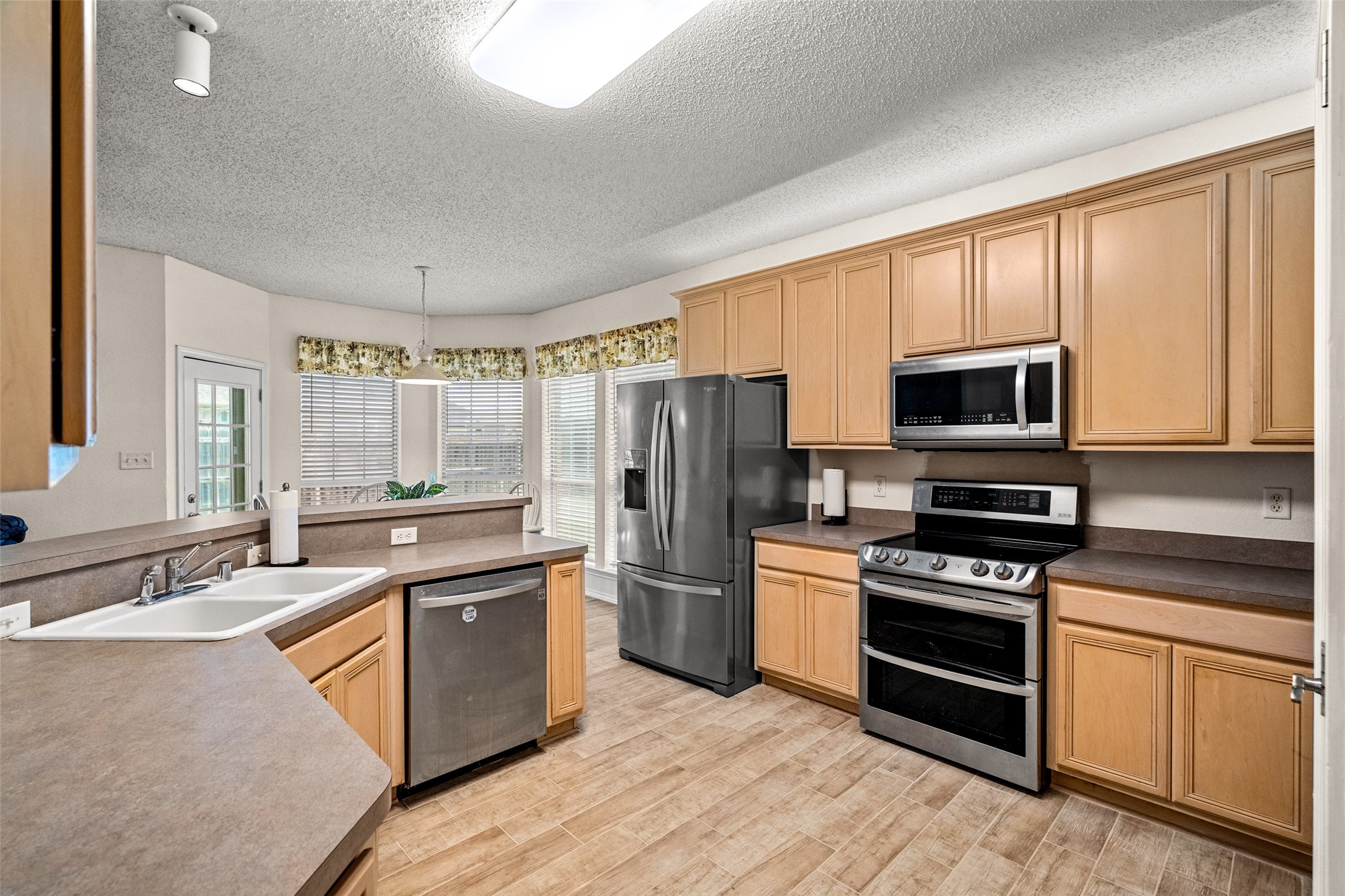 504 Cherry Tree Court Saginaw TX 76179