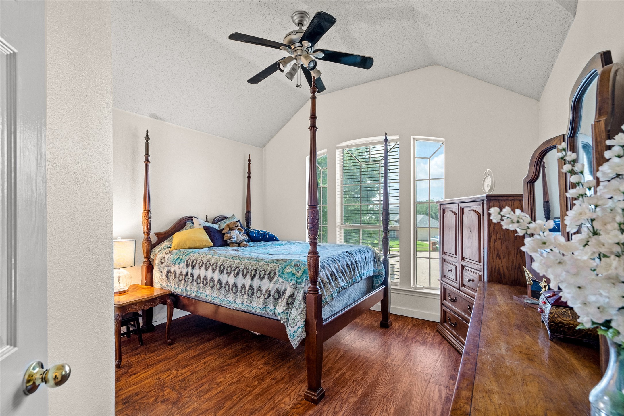 504 Cherry Tree Court Saginaw TX 76179