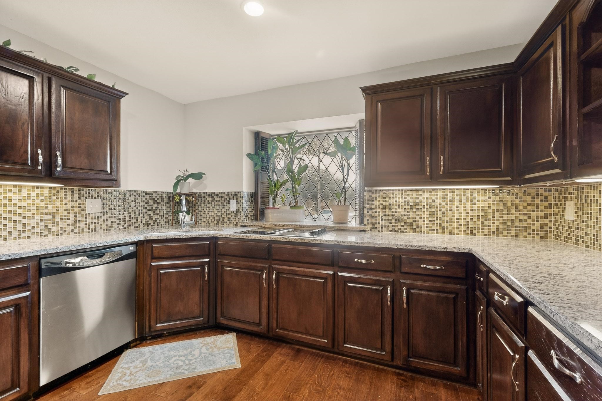 922 S Greenstone Lane Duncanville TX 75137