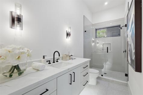 3624 N Fitzhugh Avenue Dallas TX 75204