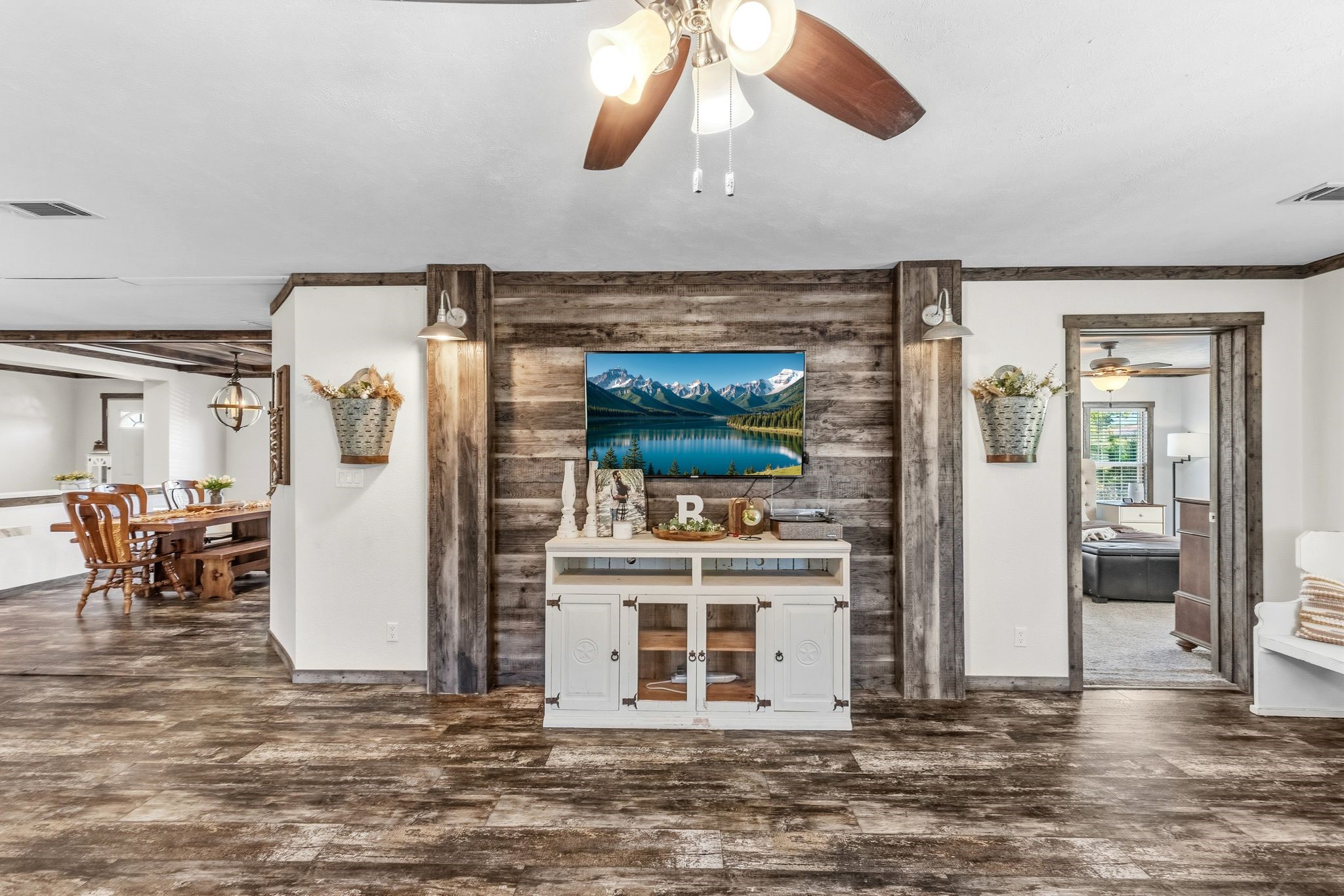 151 Hilltop Lane Emory TX 75440