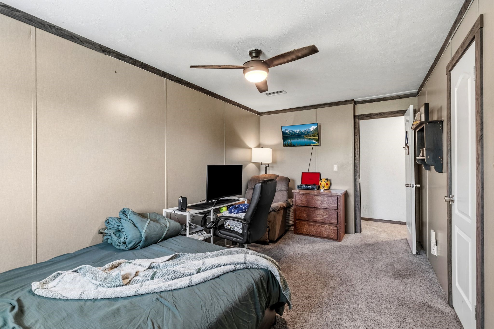 151 Hilltop Lane Emory TX 75440