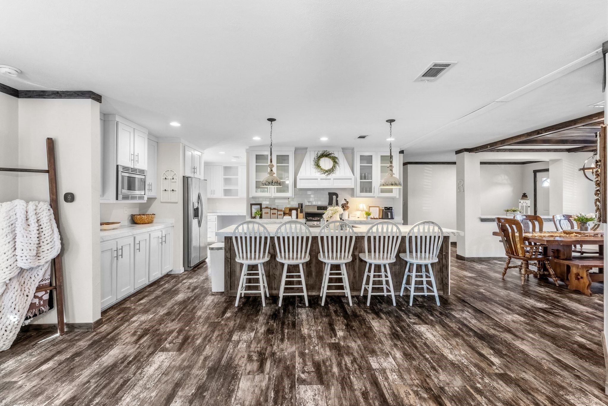 151 Hilltop Lane Emory TX 75440