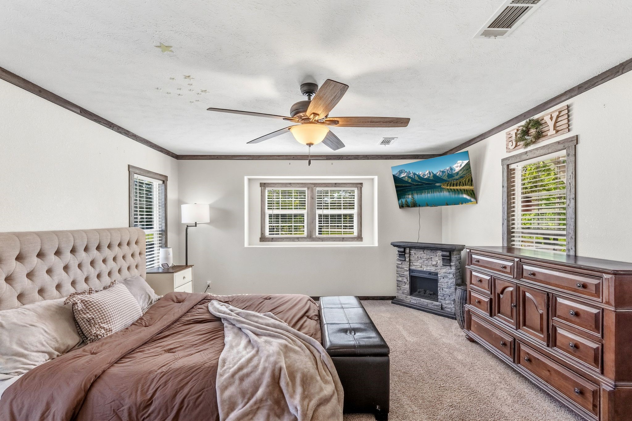 151 Hilltop Lane Emory TX 75440