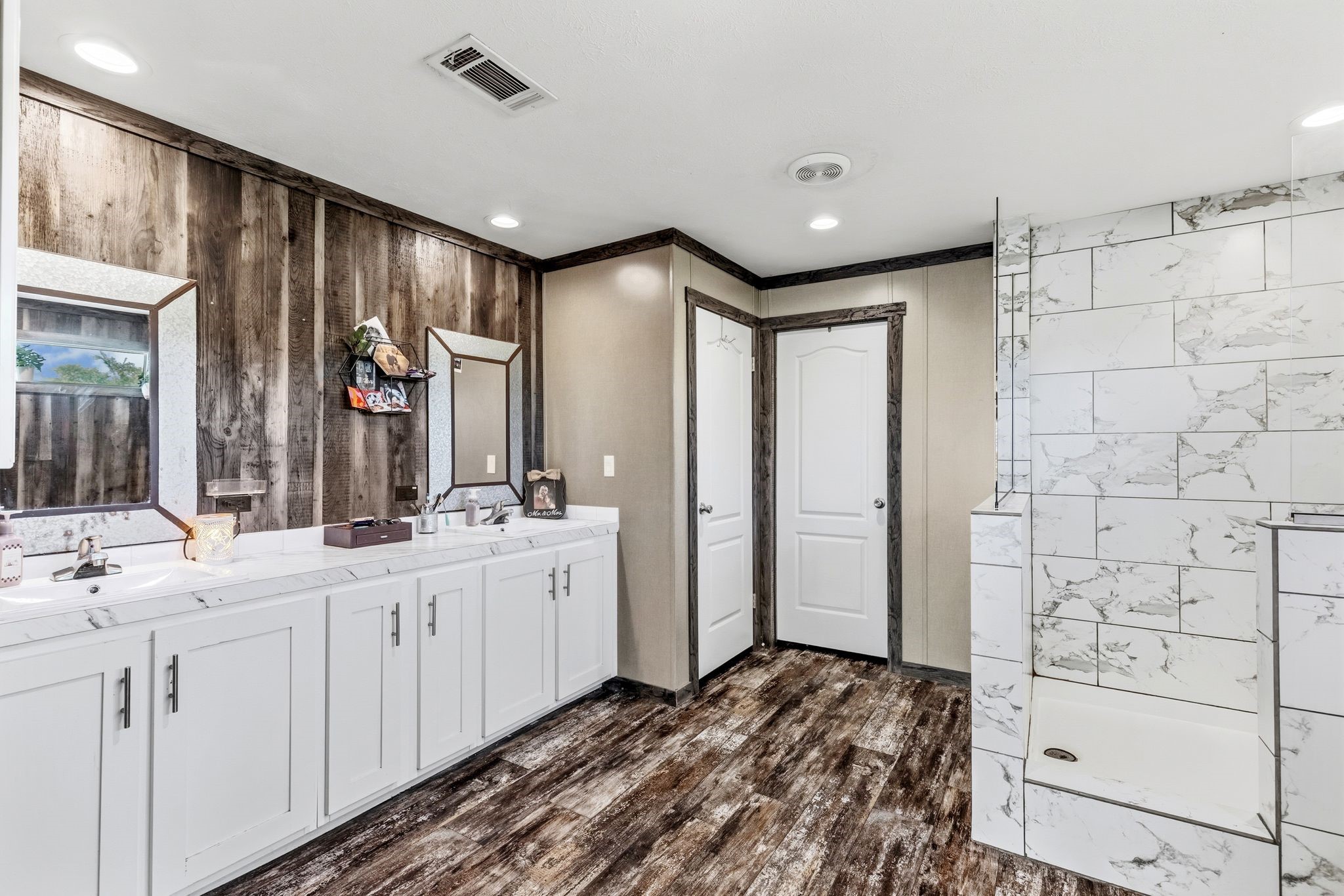 151 Hilltop Lane Emory TX 75440