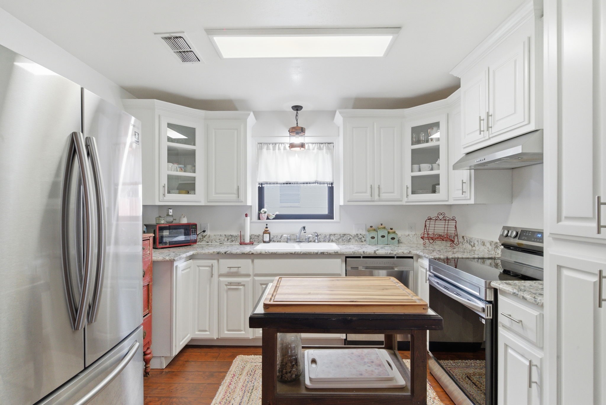 807 Keller Avenue Benbrook TX 76126