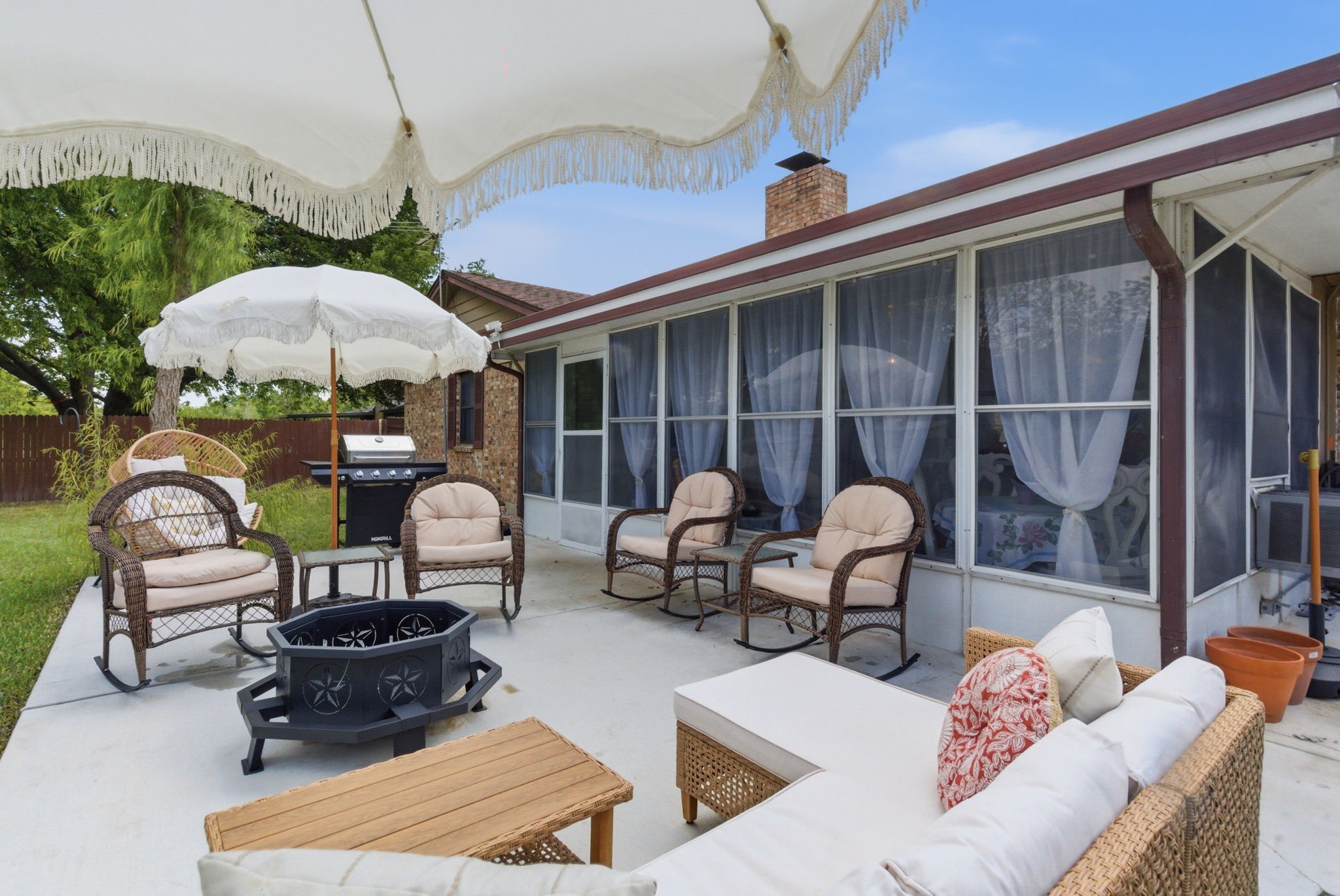 807 Keller Avenue Benbrook TX 76126