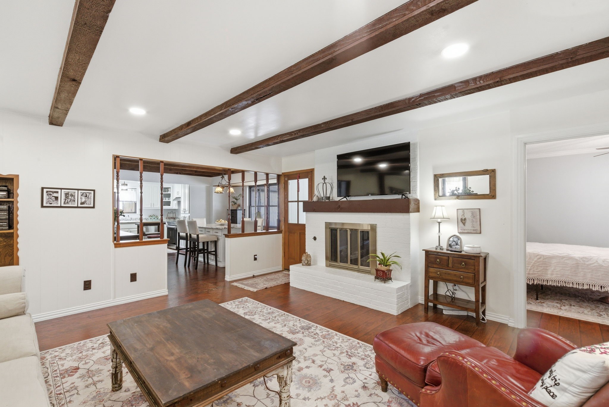 807 Keller Avenue Benbrook TX 76126