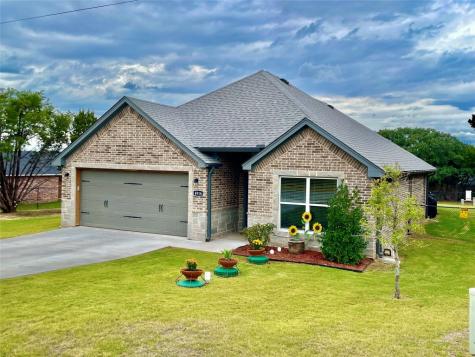 4916 Terlingua Drive Granbury TX 76048