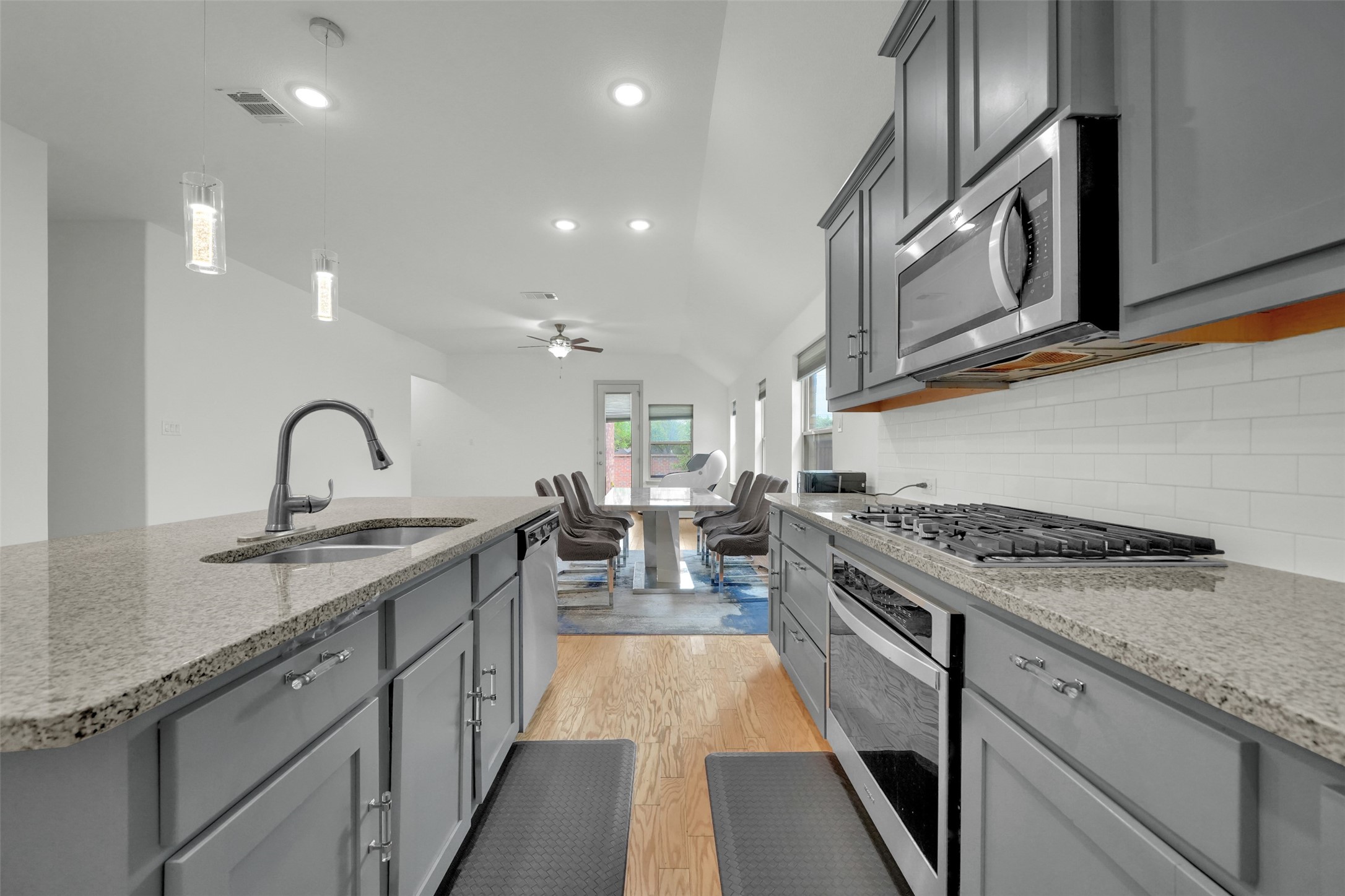 2725 Bechtol Street Garland TX 75042